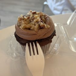 A Sweets Girl - German Chocolate Cupcake reminds me of old times in Europe