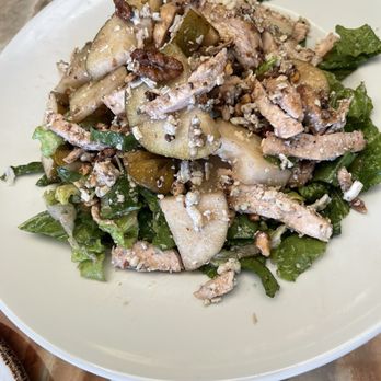 Mangia Bene Cucina - Pere E. Gorgonzola Salad - Italian Near Me - Laguna Niguel, California