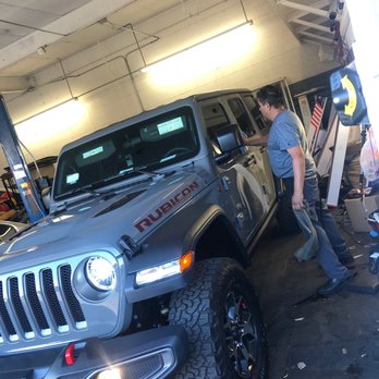 Albert's Window Tint - Home Window Tinting Near Me - Canoga Park, California