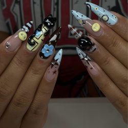 Sam Nail Bar