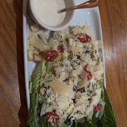 Roux 25 - Romaine salad