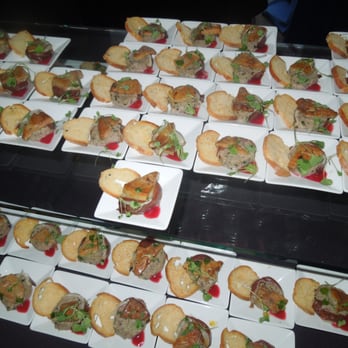 George V - Caterers Near Me - Quebec City, Quebec George V - Caterers Near Me - Quebec City, Quebec