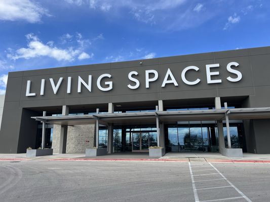 LIVING SPACES - Updated June 2025 - 404 Photos & 561 Reviews - 19024 N Heatherwilde Blvd ...