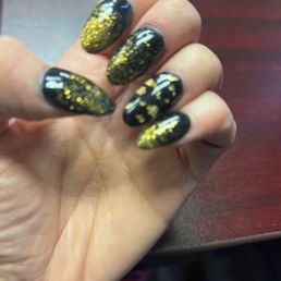 Ombré black and gold
