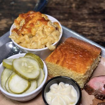 Bludso's BBQ - Mac and Cheese and Cornbread - Barbeque Near Me - Los Angeles, California Bludso's BBQ - Mac and Cheese and Cornbread - Barbeque Near Me - Los Angeles, California