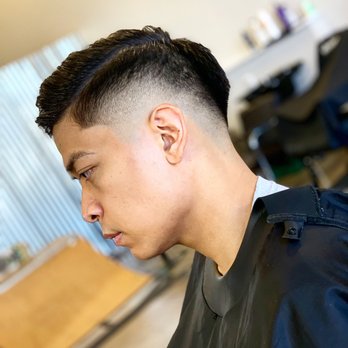 The Head Shop - Fades more crispy than your grandma's fried chicken! Barber: Tim Phan (IG: SteezyTim) - Barbers Near Me - Seattle, Washington The Head Shop - Fades more crispy than your grandma's fried chicken! Barber: Tim Phan (IG: SteezyTim) - Barbers Near Me - Seattle, Washington