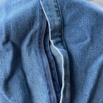 Payless Cleaners - Broken zipper on overalls. - Laundry Services Near Me - La Habra, California Payless Cleaners - Broken zipper on overalls. - Laundry Services Near Me - La Habra, California