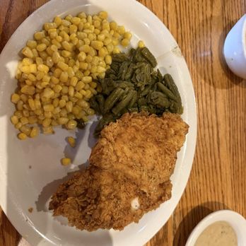Cracker Barrel Old Country Store - Yummy pork chops - American Near Me - McDonough, Georgia