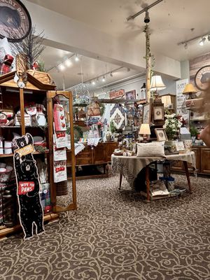 Grizzly Cafe by null