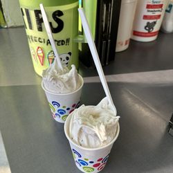 Charley's Dairy Freeze - Oreo Flurry