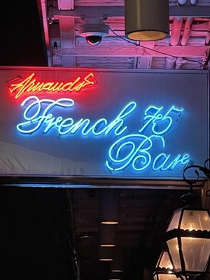 French 75 Bar by null