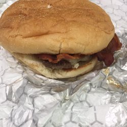 Low's Pizza & Sandwiches - Cheeseburger with bacon added