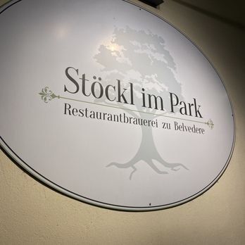 Stöckl Im Park - Restaurants Near Me - Vienna, 9