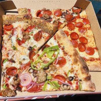 Pizza My Heart - Big Sur, combo, and good ol pepperoni slices to go - Pizza Near Me - Capitola, California Pizza My Heart - Big Sur, combo, and good ol pepperoni slices to go - Pizza Near Me - Capitola, California