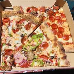 Pizza My Heart - Big Sur, combo, and good ol pepperoni slices to go