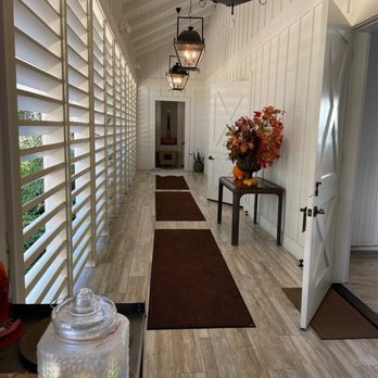Farmhouse Inn - Spa - Hotels Near Me - Forestville, California