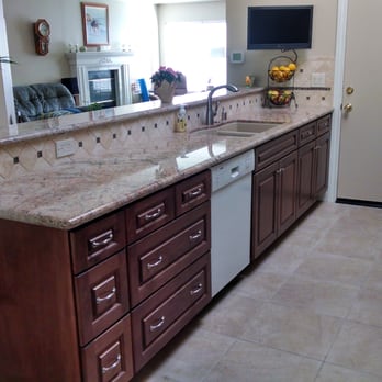 Castle Vision Cabinetry - Elegant traditional style kitchen in Moorpark, CA. Semi custom cabinets, granite countertops, travertine & tumbled glass splash - Cabinetry Near Me - Ventura, California Castle Vision Cabinetry - Elegant traditional style kitchen in Moorpark, CA. Semi custom cabinets, granite countertops, travertine & tumbled glass splash - Cabinetry Near Me - Ventura, California