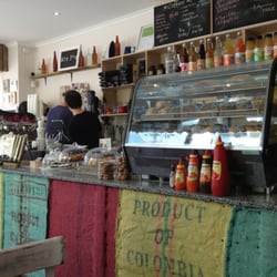 Mrs P's - A great view of the fresh baked goods and pies, from the comfy bench seat!