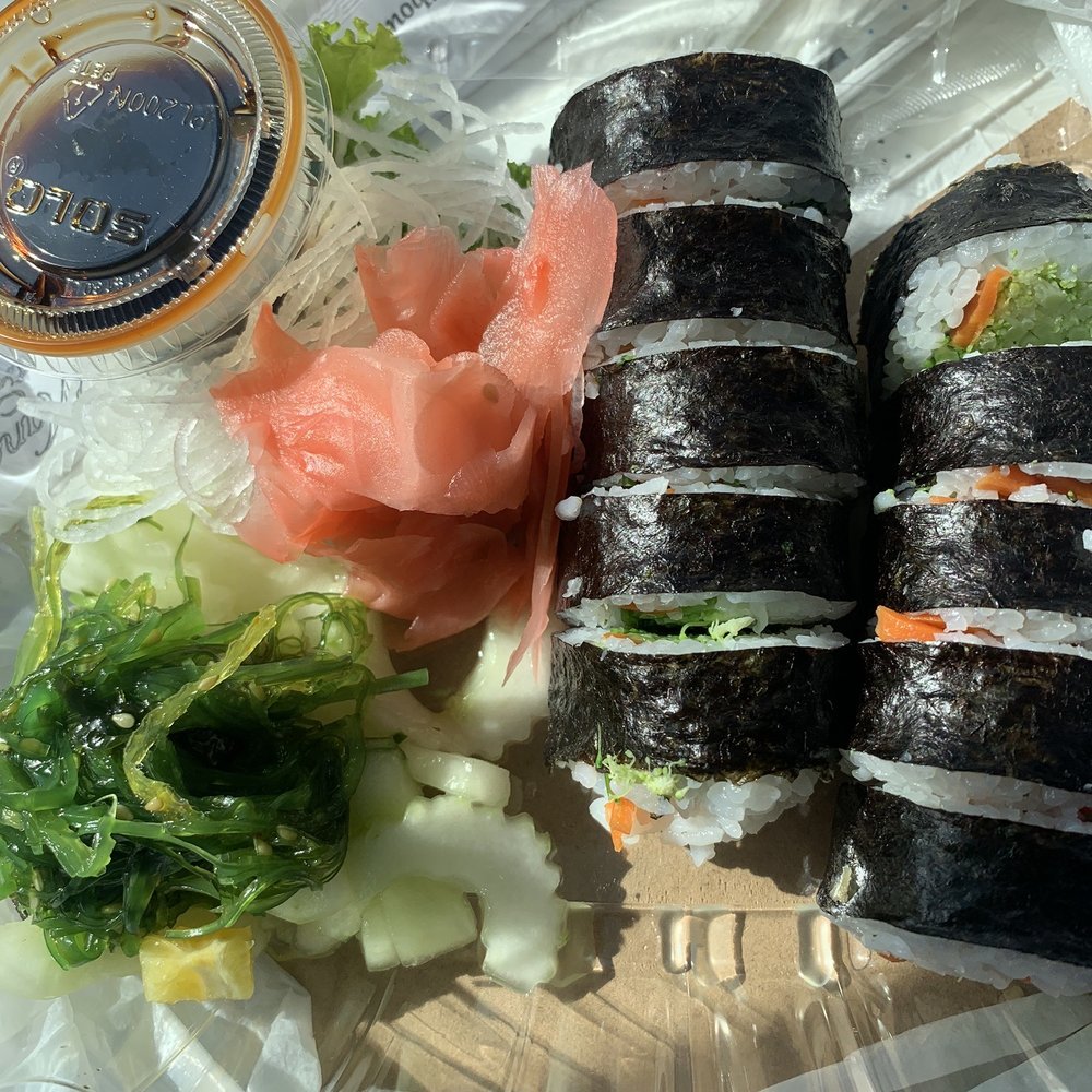 Mangetsu - Crispy broccoli roll - Japanese Near Me - Melbourne, Florida