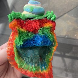 Unicorn poop cupcake Unicorn poop cupcake