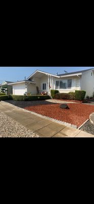 Landscaping work - Mulching - Ernesto's Landscaping