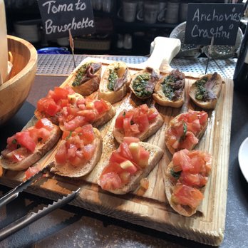 Pirata - Bruschetta - Italian Near Me - Hong Kong, HK