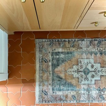 Elephant Town Studio - Master bath - Interior Design Near Me