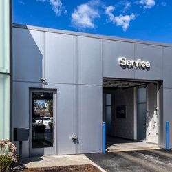 Patrick Cars - Patrick Volvo Cars Service, Located at 1600 E. Higgins Rd. Schaumburg, IL 60173