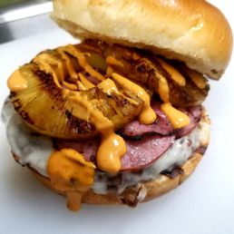 Hawaiian Burger