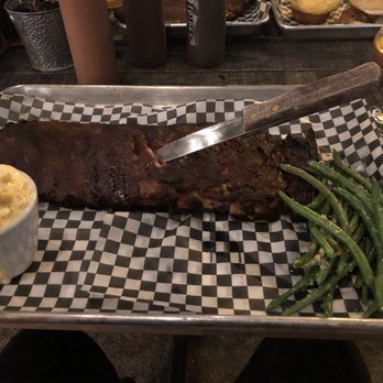 BBQ Saloon - Barbeque Near Me - Saint Louis, Missouri