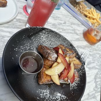 Netflix Bites - Brioche French Toast - American Near Me - Los Angeles, California Netflix Bites - Brioche French Toast - American Near Me - Los Angeles, California