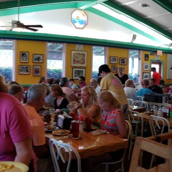 Stack'em High Pancakes & So Forth - Seating area - Pancakes Near Me - Kill Devil Hills, North Carolina