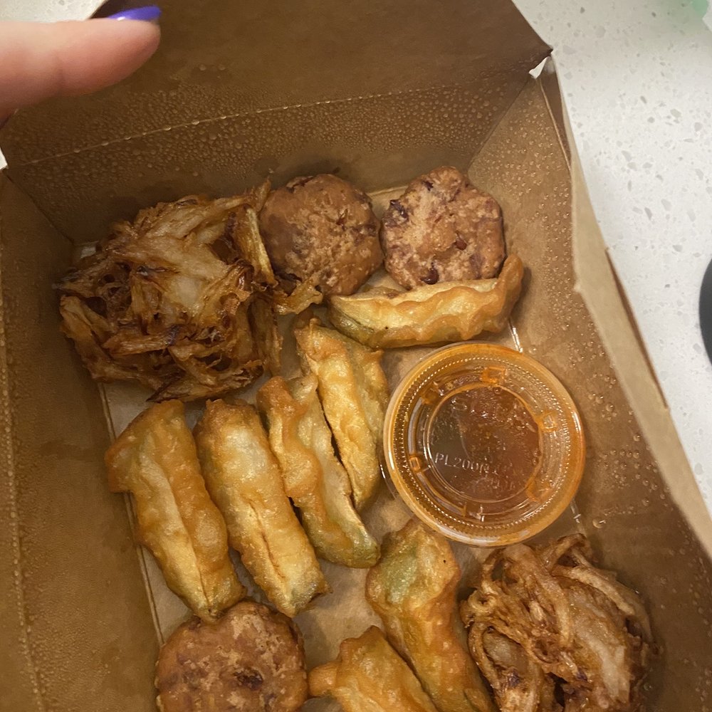 Amayar Kitchen - Veggie fritters - Burmese Near Me - Maywood, New Jersey Amayar Kitchen - Veggie fritters - Burmese Near Me - Maywood, New Jersey