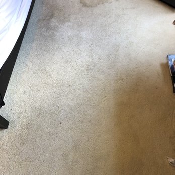 Karytas Carpet Cleaning - Before room - Carpet Cleaning Near Me