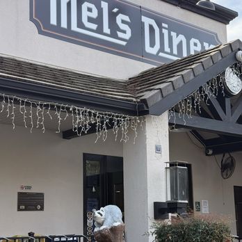 Mel & Faye's Diner - American Near Me - Jackson, California