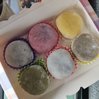 Sasaki Fine Pastry - Best mochi ever - Patisserie/Cake Shop Near Me - Markham, Ontario
