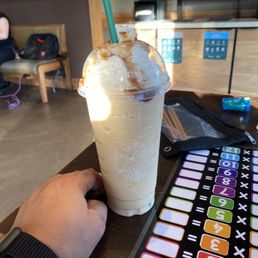 Apple Crisp Oatmilk Frappuccino