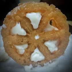 Osteria I Panteschi - Bacio pantesco. Pastella fritta con di ripieno di ricotta. Bomba!!!