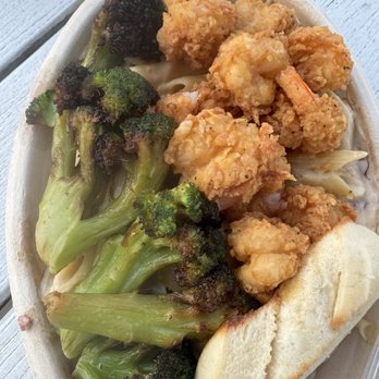 Mr. Shrimp Cajun Kitchen - Fried Shrimp delight - Cajun/Creole Near Me - Pompano Beach, Florida