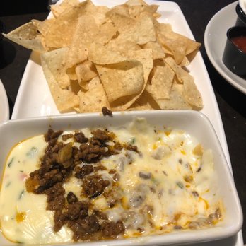 Applebee's Grill + Bar - American Near Me - Utica, Michigan