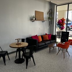 Coastal Chill - Dining area