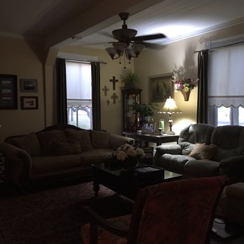 Stanley-Fisher House - Living Room - Bed & Breakfast Near Me - Matagorda, Texas Stanley-Fisher House - Living Room - Bed & Breakfast Near Me - Matagorda, Texas