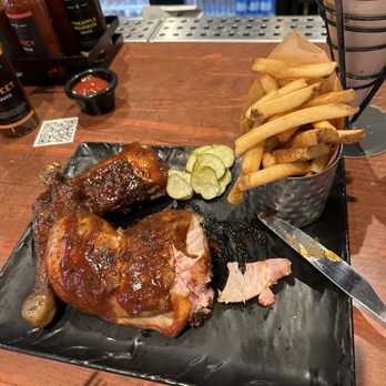 Smokecraft Modern Barbecue - Bbq chicken platter with fries - Barbeque Near Me - Arlington, Virginia Smokecraft Modern Barbecue - Bbq chicken platter with fries - Barbeque Near Me - Arlington, Virginia
