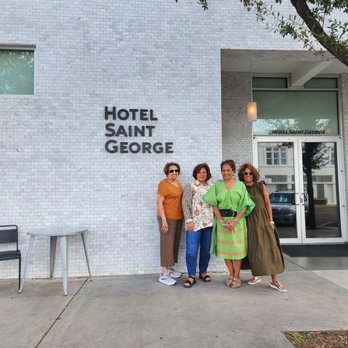 Hotel Saint George - Hotel Saint George - Hotels Near Me - Marfa, Texas Hotel Saint George - Hotel Saint George - Hotels Near Me - Marfa, Texas