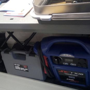 Auto Locksmith Irvine - Professional workshop ready for any type of job - Keys & Locksmiths Near Me - Irvine, California Auto Locksmith Irvine - Professional workshop ready for any type of job - Keys & Locksmiths Near Me - Irvine, California