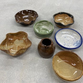 Penguin Foot Pottery - Art Classes Near Me - Chicago, Illinois