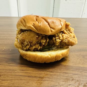 KFC - Classic Chicken Sandwich. - Chicken Wings Near Me - Lantana, Florida