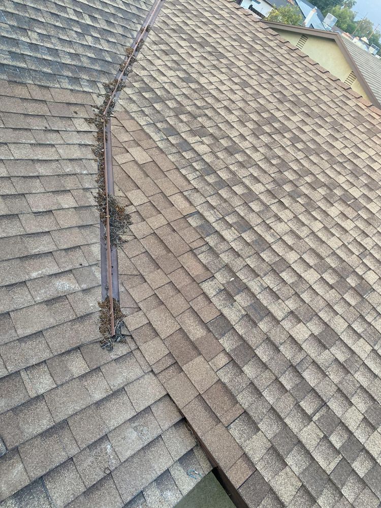 Slide of Casillas Roofing