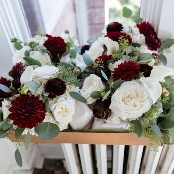 FlowersFlowers - Florists Near Me - Evanston, Illinois
