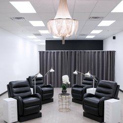 Chic Las Vegas - Chic is clean and inviting.
